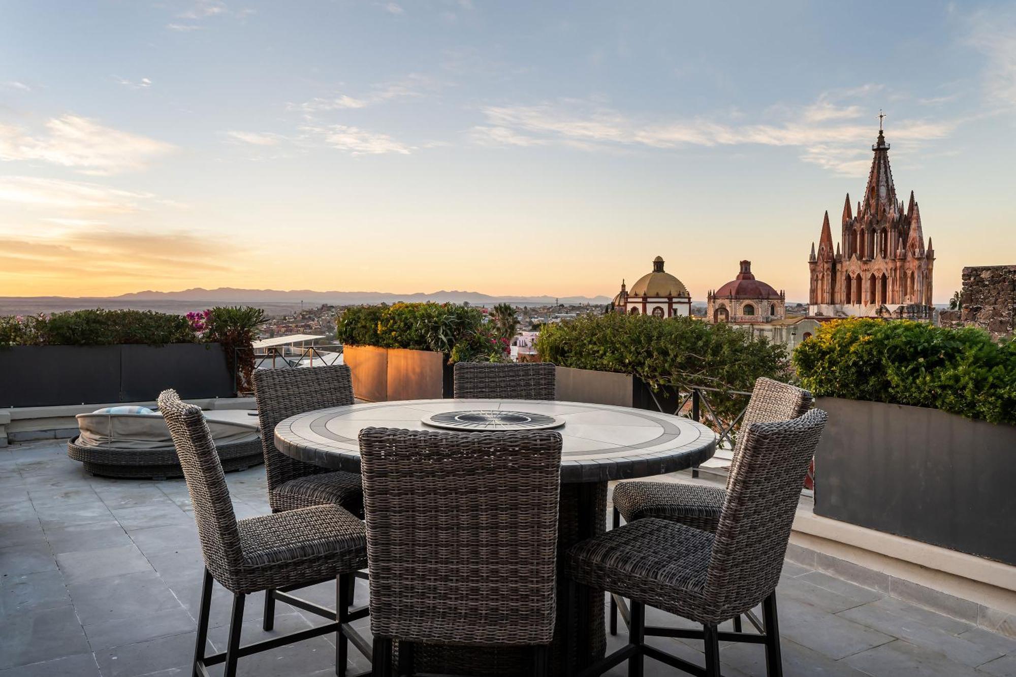 Le Cottage San Miguel De Allende, Modern Luxury In Centro With Pool & Jacuzzi Eksteriør bilde